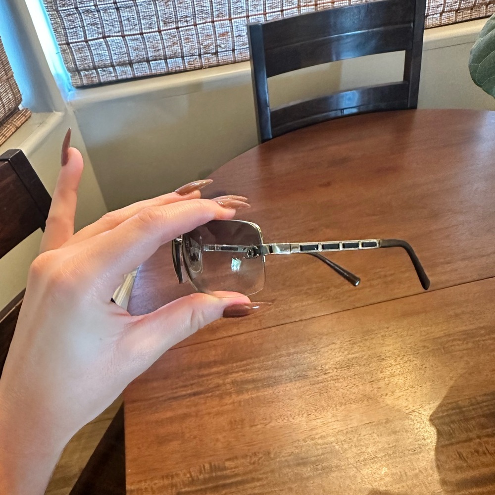 Chanel Vintage Rimless Sunglasses - Picture 4 of 8